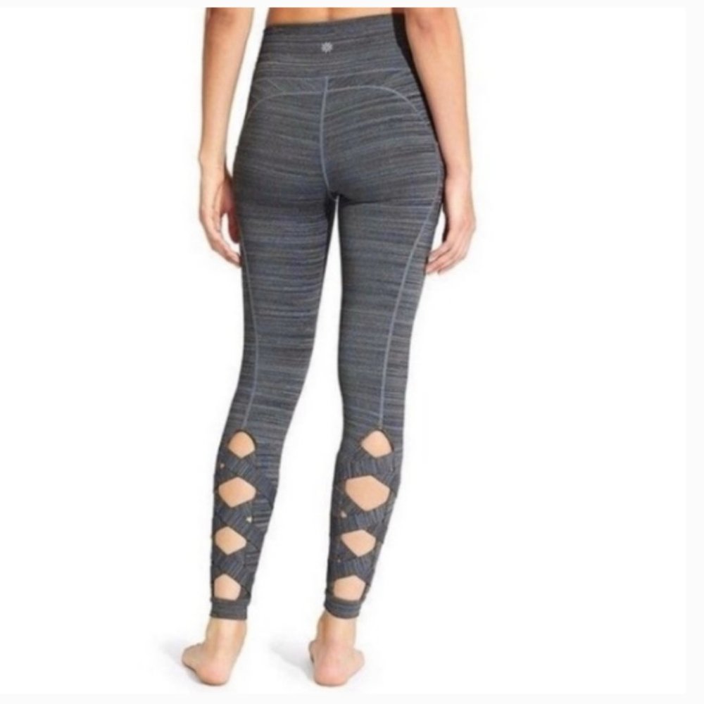 ⚡️ATHLETA Ballerina High-Waist Cut Out Legging XS